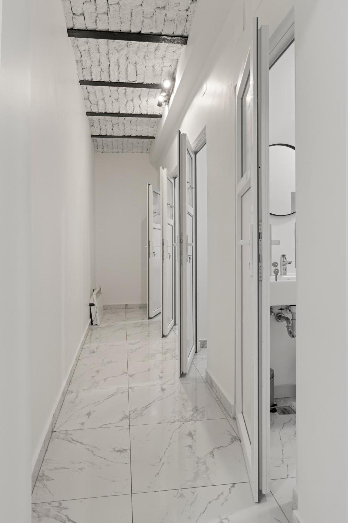 Nest Boutique Hostel بوخارست المظهر الخارجي الصورة