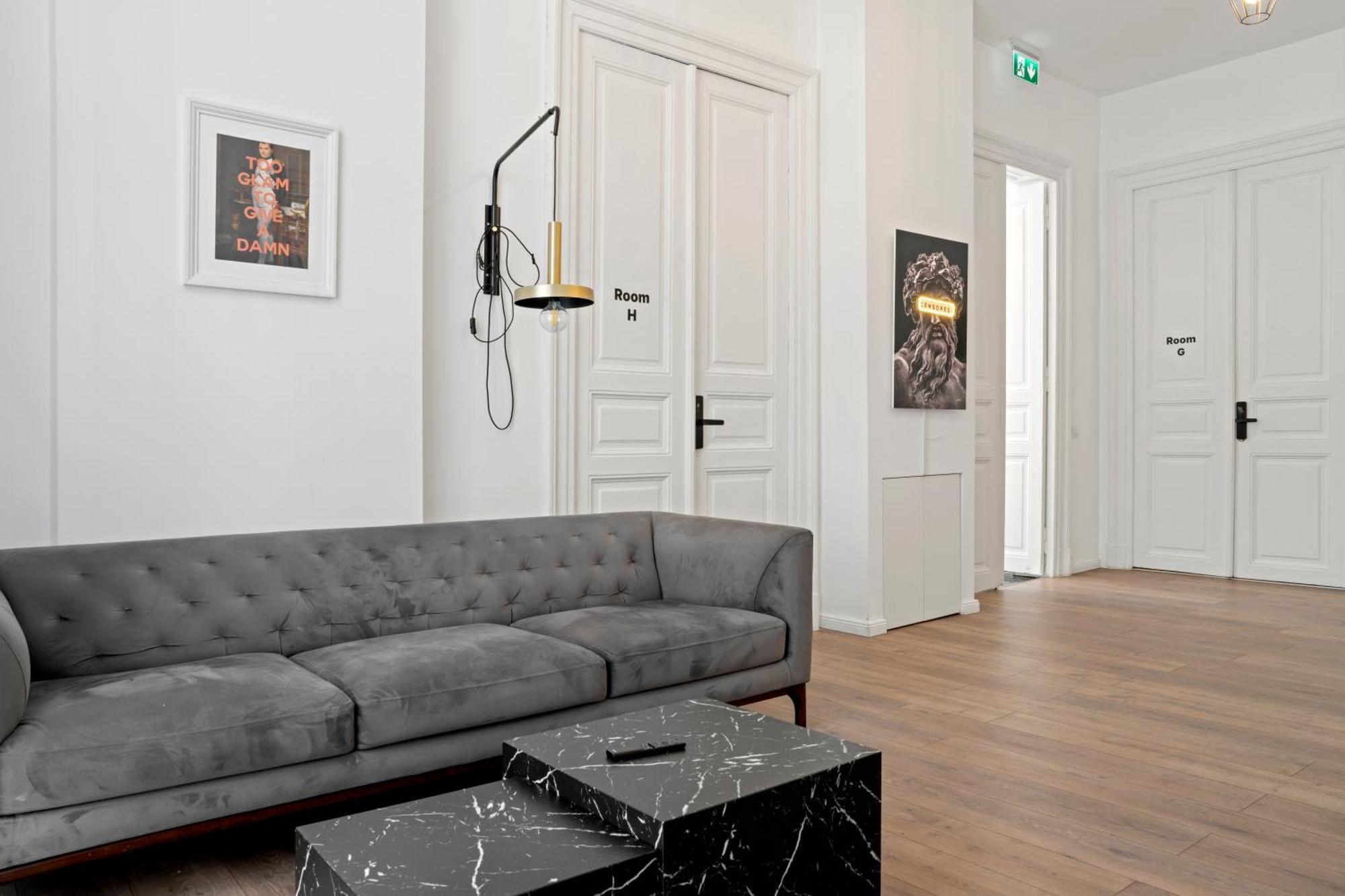 Nest Boutique Hostel بوخارست المظهر الخارجي الصورة